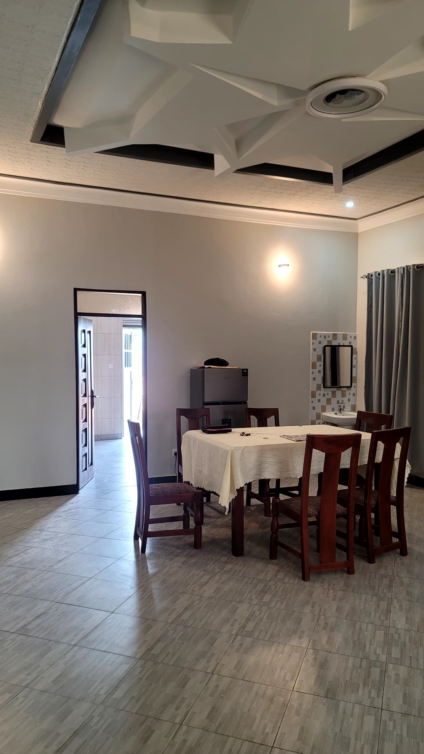 3 Bedroom House for Sale in Kitende Kitovu Entebbe Road