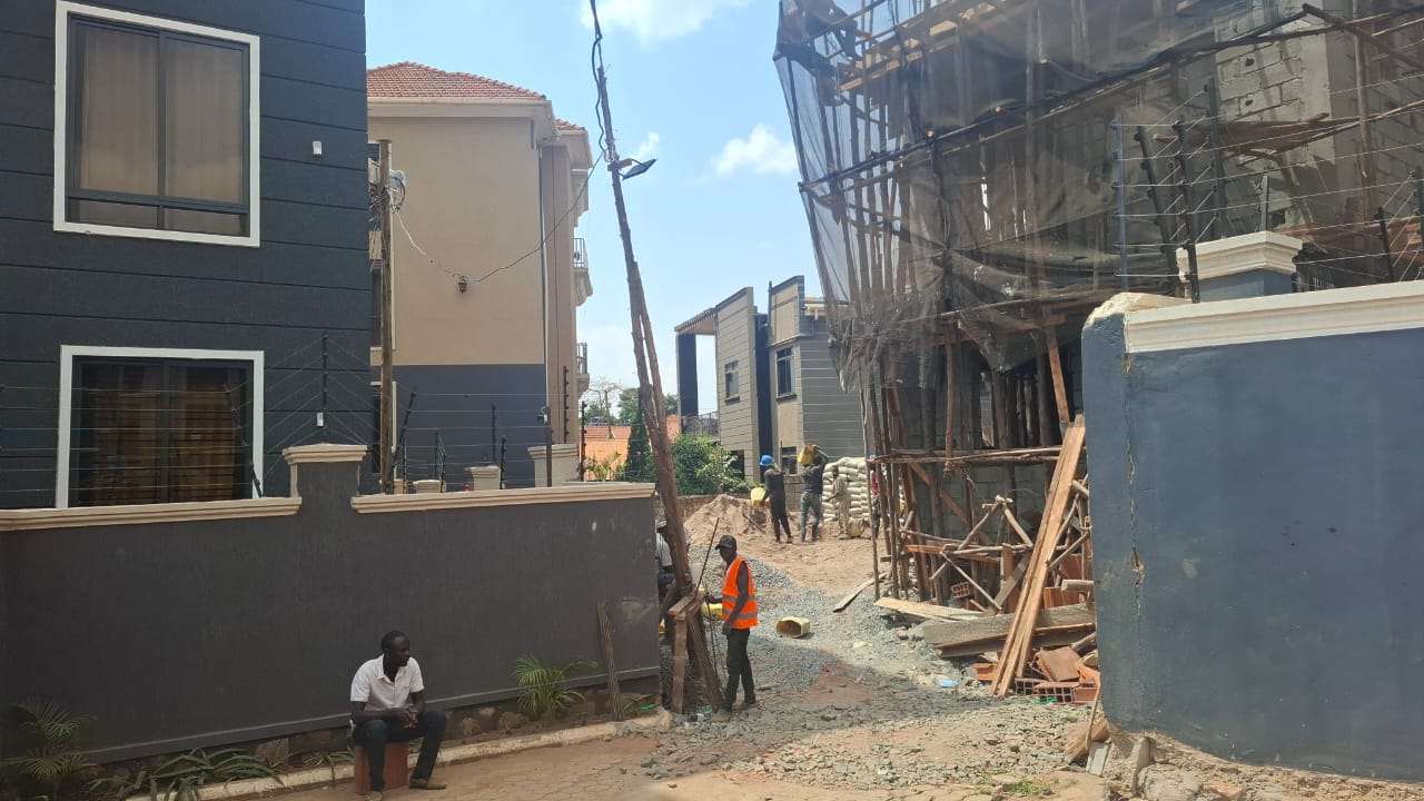 8 Unit Apartment Block in Kyanja: 12M Monthly Income
